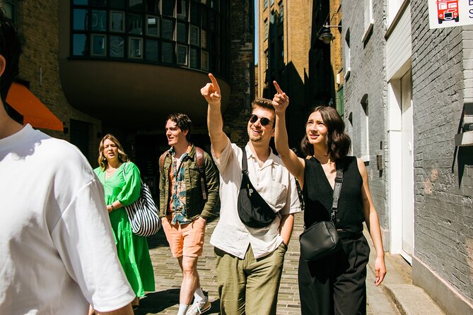 London Borough Market & London Bridge Food Tour - Local cider and artisan cheese