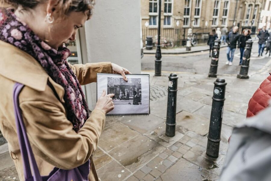London: Brick Lane, Shoreditch & Spitalfields Food Tour - Street art, old buildings, and the walk between meals