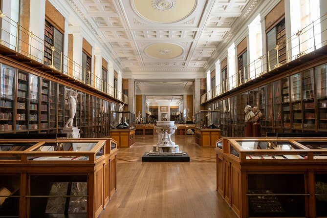 London: British Museum Audio Guide & Small Group Entry - A self-guided visit works best for independent explorers