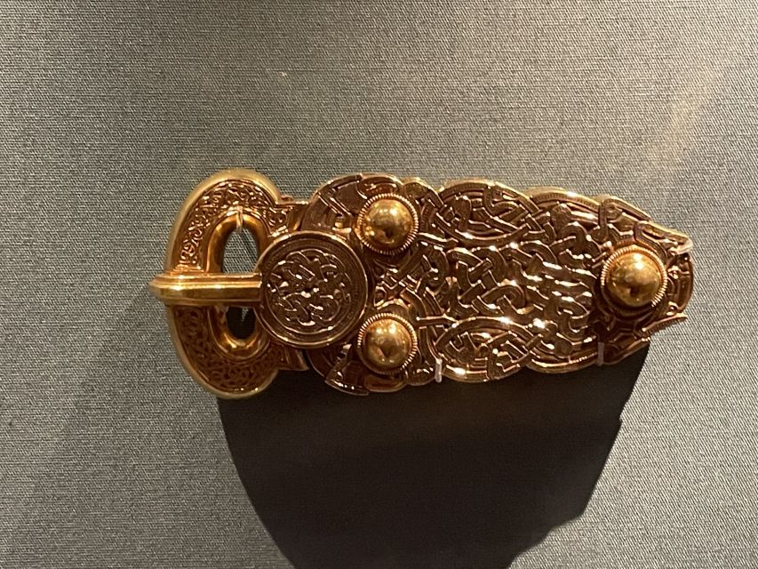 London: British Museum Private Guided Tour with Tickets - The pace, questions, and family appeal