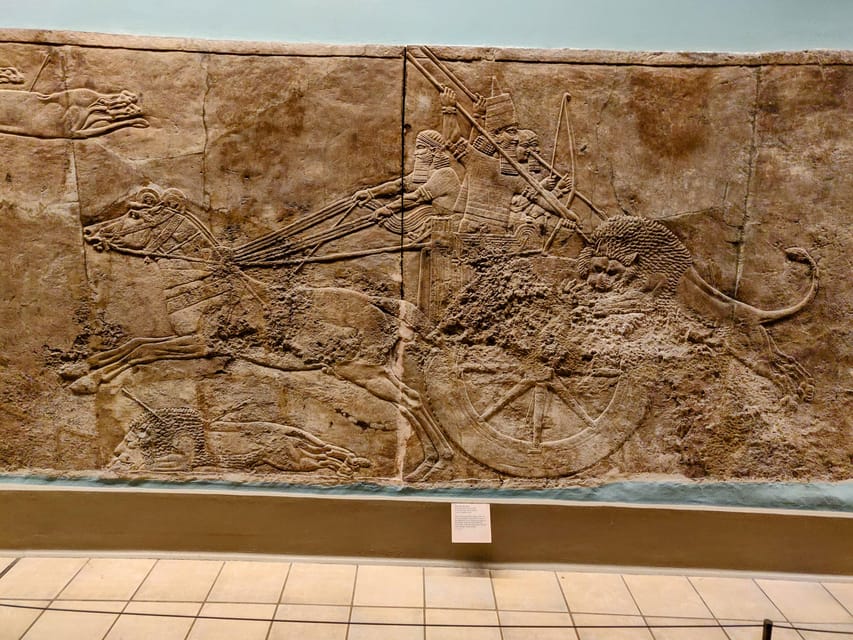 London: British Museum Tour with Archaeologist Guide - Timing, crowds, and the best way to use the visit