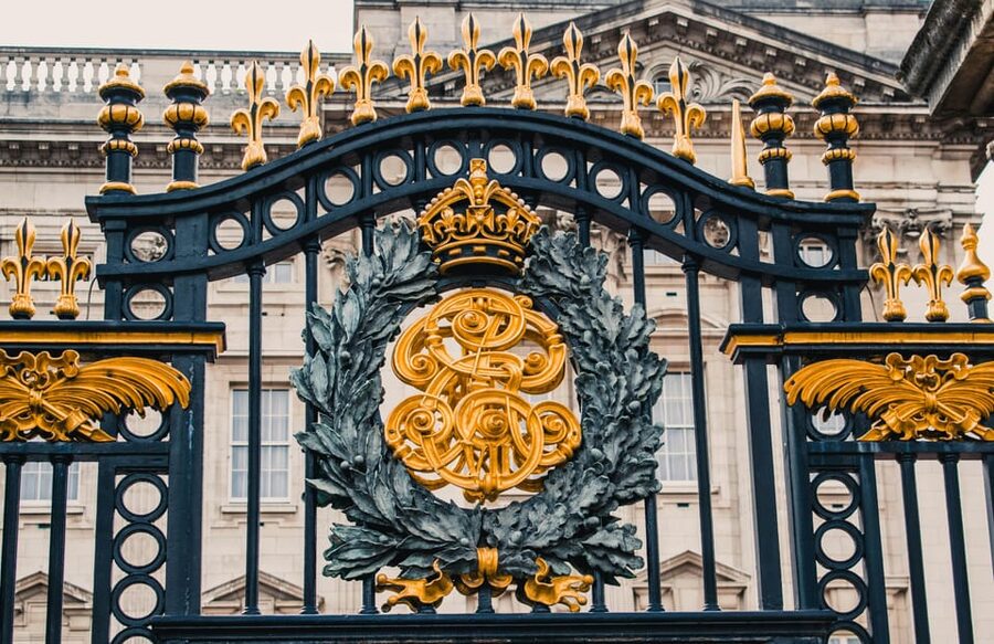 London: Buckingham Palace and Changing of the Guards Tour - Tips for making the experience work better