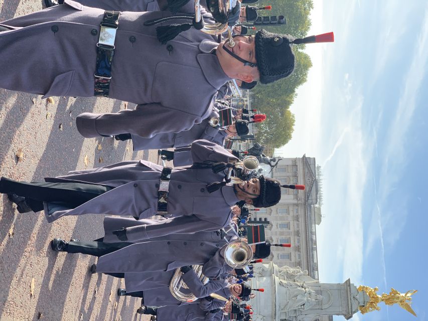 London: Buckingham Palace & Changing of the Guard Experience - Booking details worth knowing