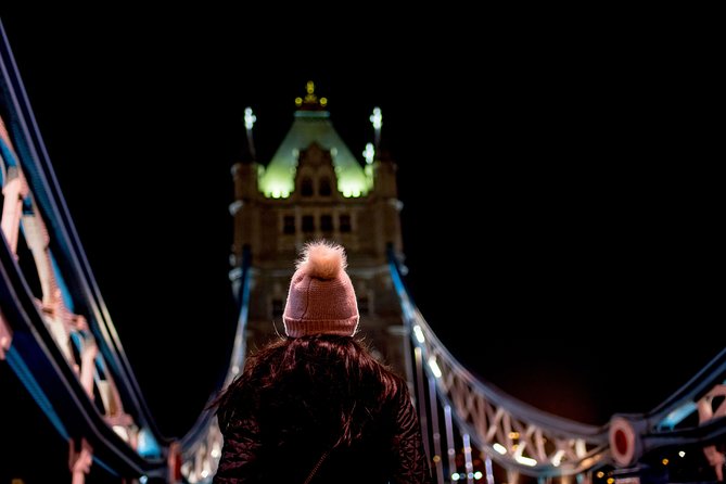 London by Night Bus Tour with Christmas Lights and Live Guide - Fortnum & Mason’s red advent calendar