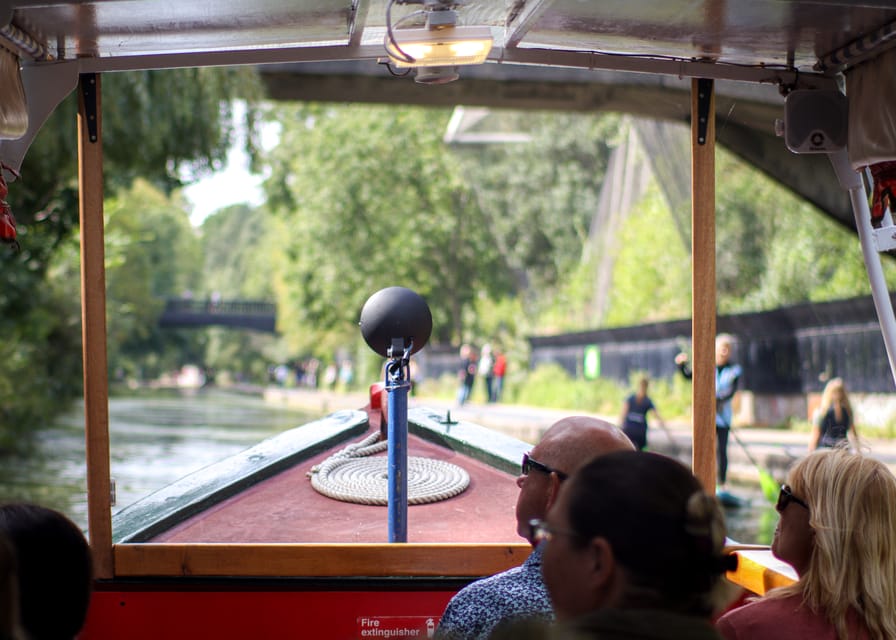 London: Canal Boat Ride on Camden Lock - From Camden Lock into the quieter canal