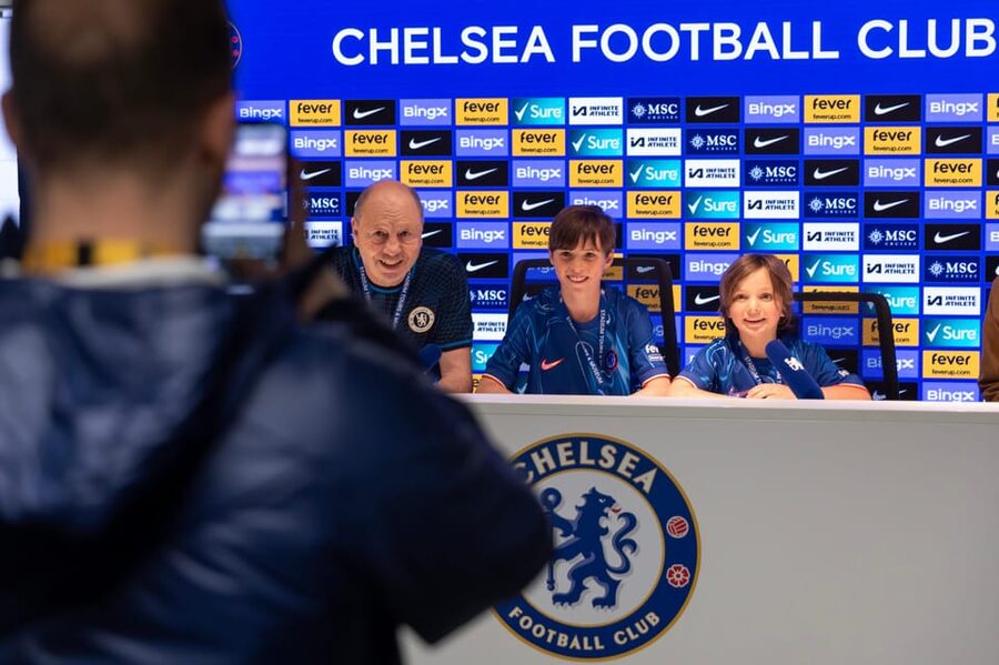 London: Chelsea FC Museum and Stamford Bridge Classic Tour - Match-worn shirts and team displays