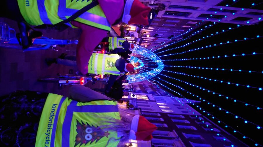 London Christmas Lights Bike Tour - Harrods and Hyde Park Winter Wonderland