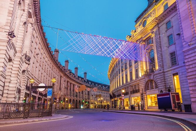 London Christmas Lights Bike Tour with Local Guide - Bond Street, Oxford Street, and the big shopping displays