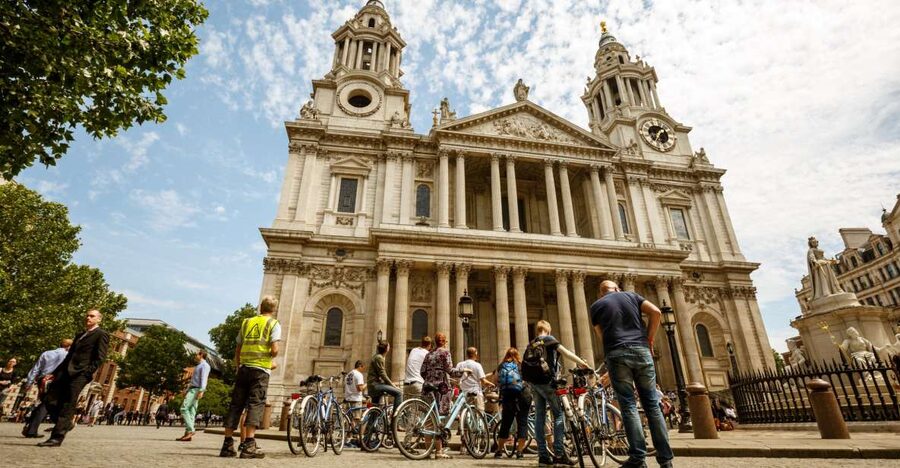 London: Classic Gold 3.5-Hour Bike Tour - Leather Lane, Smithfield, and Londons legal district