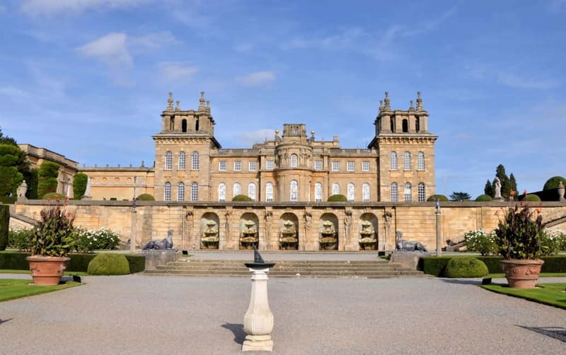 London: Cream Tea at Blenheim Palace & the Cotswolds Tour - Leaving London for the Oxfordshire countryside