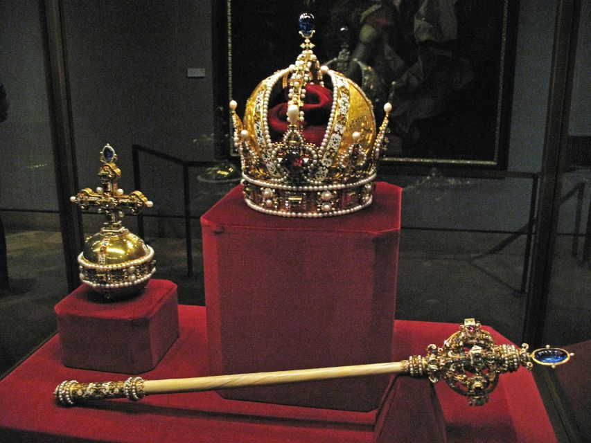 London: Easy Access Tower of London and Crown Jewels Tour - The Crown Jewels, including the Koh-i-Noor