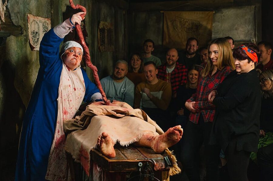 London: Entry Ticket to London Dungeon - Audience participation and live performance