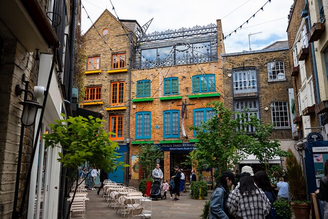 London Foodie Adventure:More than 10 dishes with Sherpa Food Tour - Great Windmill Street and the pub finish