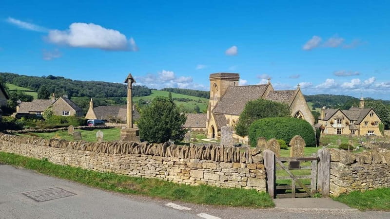 London: Full Day Cotswolds Tour with Shakespeare's Stratford - Stratford-upon-Avon: a short Shakespeare stop