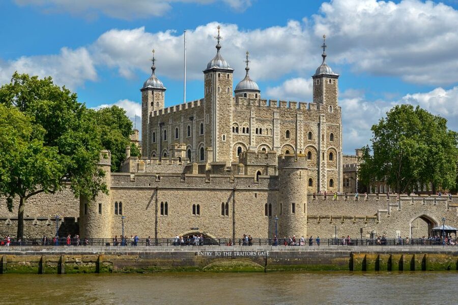 London: Full-Day London Bus Tour - Seeing London from the coach