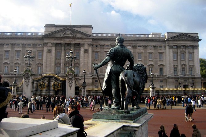 London Full Day Sightseeing Tour with London Eye - Guides make the difference