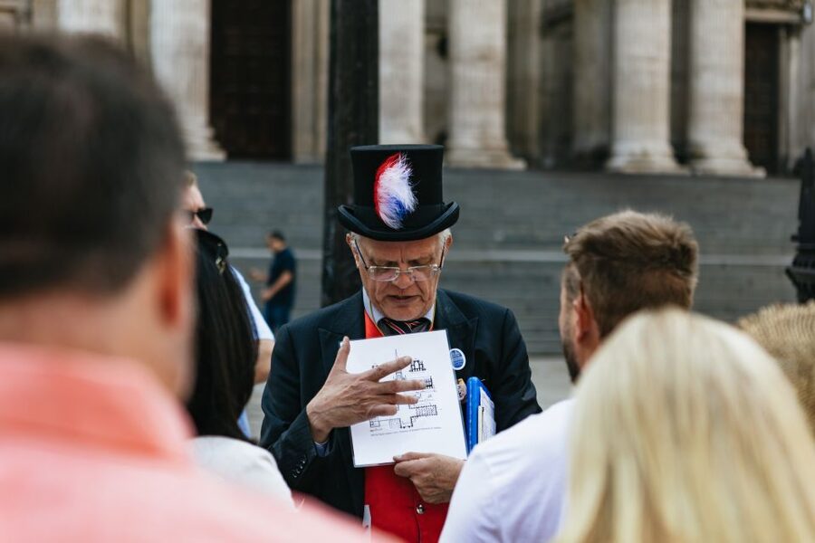 London: Full Day Tower, St. Paul's, Cruise & Eye Experience - The Tower of London and the Crown Jewels