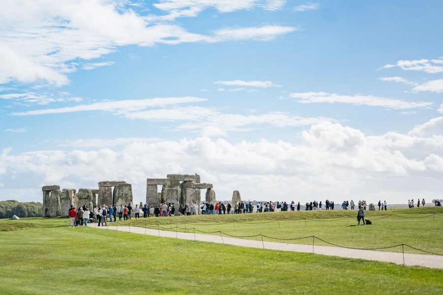 London: Full-Day Windsor, Stonehenge, and Oxford Tour - Coach comfort and the practical rhythm of the day