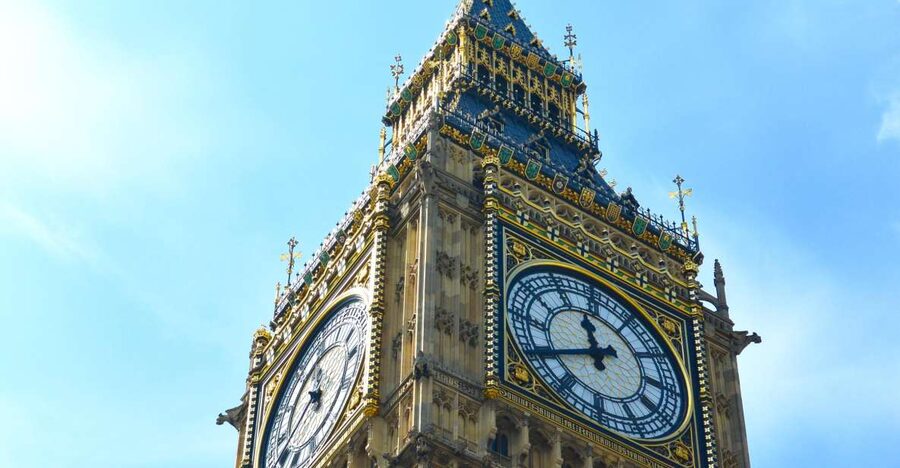 London: German-Speaking Guided Tour of Westminster - Starting at Green Park and Buckingham Palace