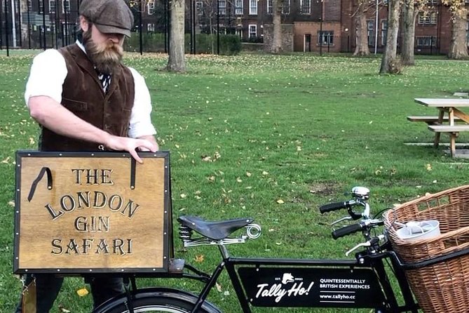 London Gin Safari: A Spirited, Juniper-Fuelled Jaunt - Gin samples, full drinks, and a cocktail