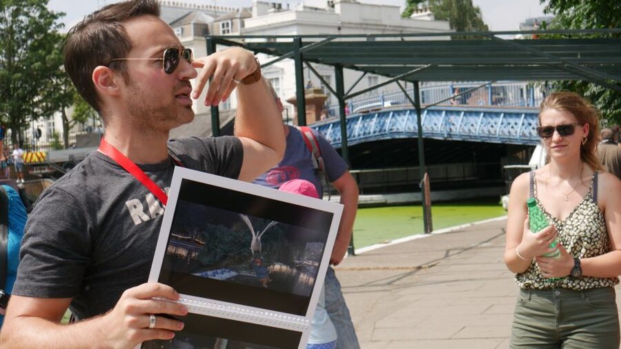 London: Guided Paddington Walking Tour - Following the paw prints into west London