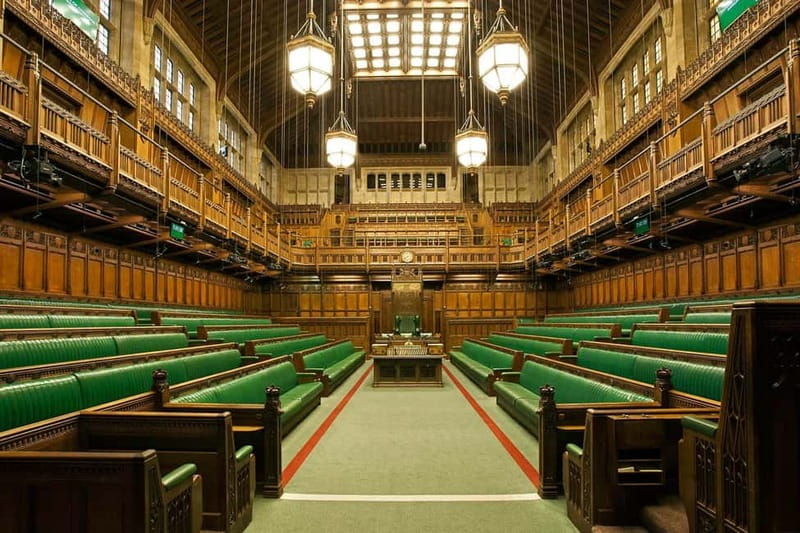 London: Guided Tour of Houses of Parliament & Westminster - Meeting the guide at Parliament Square
