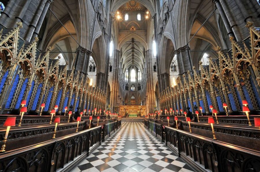 London: Guided Westminster Abbey Tour and Refreshments - Royal tombs, coronations, and the Abbey’s major sights
