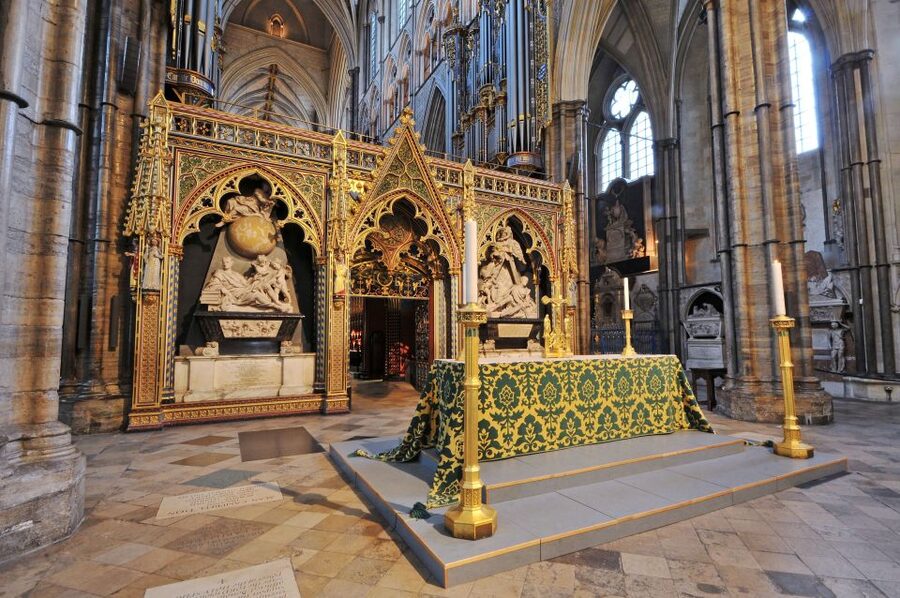 London: Guided Westminster Abbey Tour and Refreshments - Poet’s Corner and the problem of seeing everything