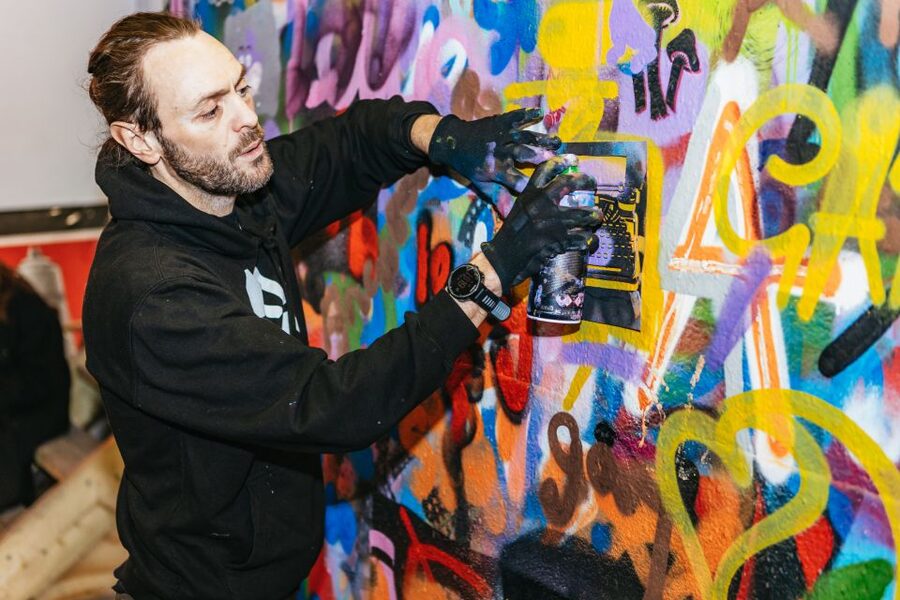 London: Half-Day Street Art Tour and Workshop - Who should book this East London experience?