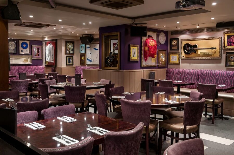London: Hard Rock Cafe with Set Menu for Lunch or Dinner - How the meal usually unfolds