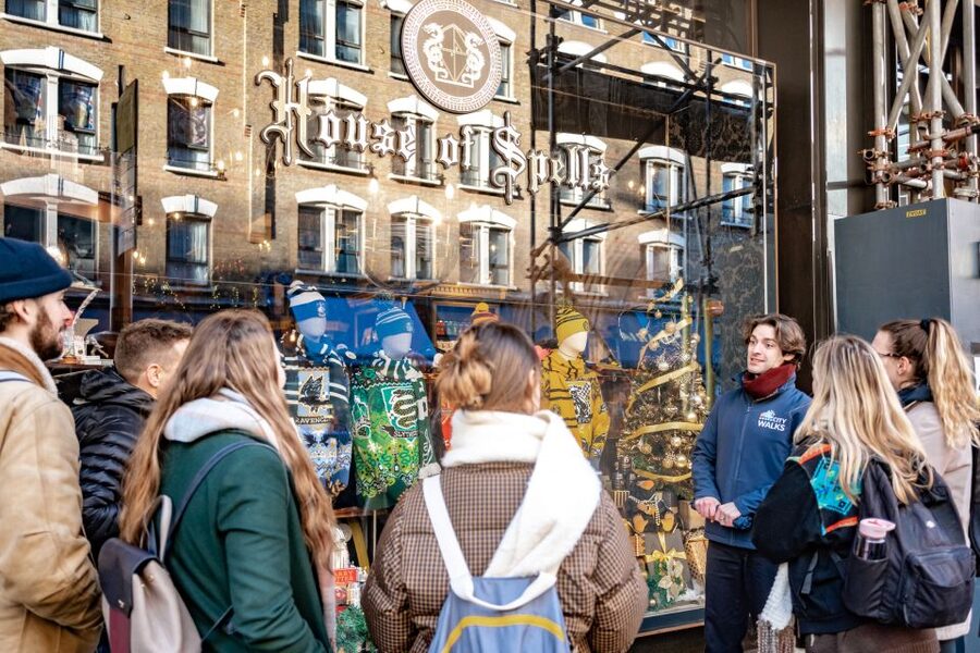 London: Harry Potter Movie Locations Magical Guided Tour - Shaftesbury Avenue, Nelson’s Column, and the return
