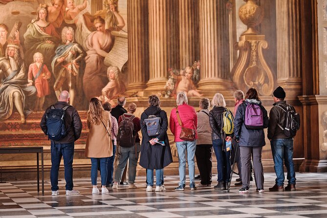 London Hop-On Hop-Off 1-Day River Sightseeing + Painted Hall - Choosing the best stretch of the river