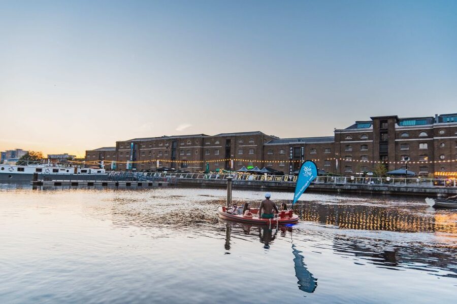 London: Hot Tub Boat Guided Historical Docklands Cruise - Booking details that matter