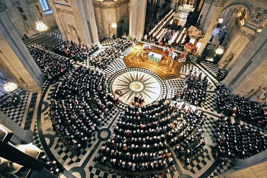 London in One Day Tour with River Cruise - St Paul’s Cathedral and Wren’s great dome