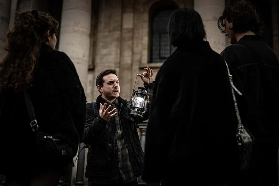 London: Interactive Jack the Ripper Walking Tour - Why this Whitechapel walk feels different