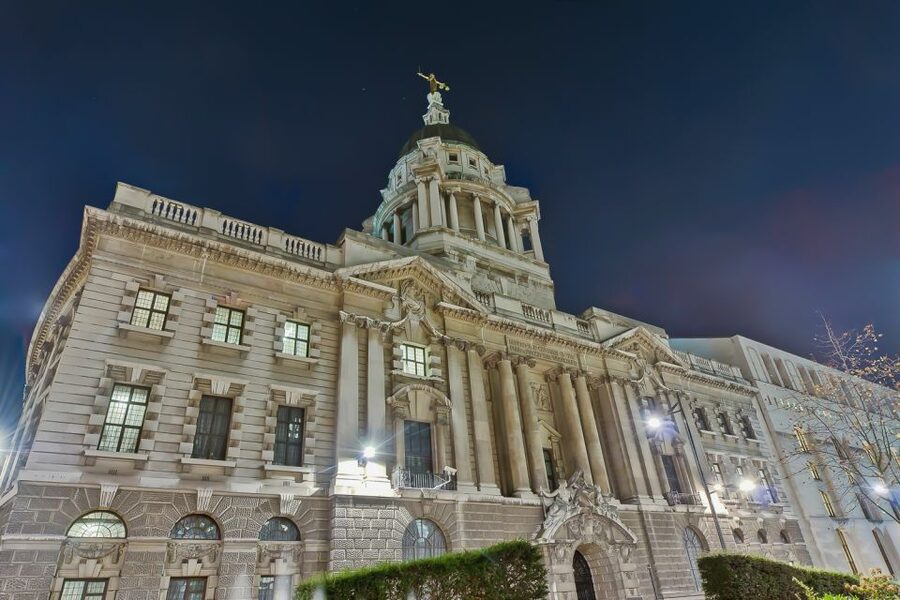 London: Jack The Ripper and Sherlock Holmes Bus Tour - Key points at a glance