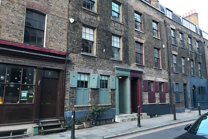 London: Jack the Ripper Small Group Tour - Whitechapel Road and the victims’ world
