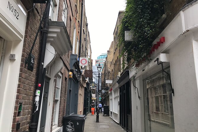 London - Jack the Ripper Small Group Tour - Brick Lane and the geography of the murders