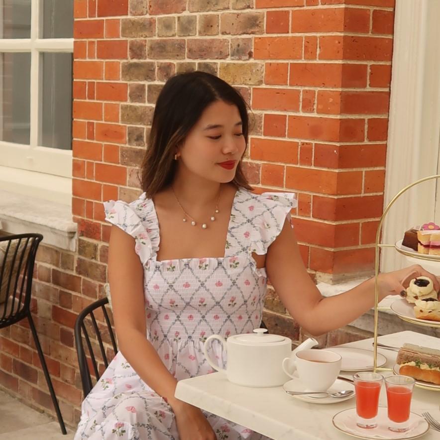 London: Kensington Palace Gardens Tour with Royal High Tea - Meeting at Queensway Station