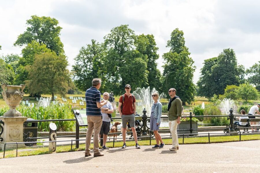 London: Kensington Palace Gardens Tour with Royal High Tea - A guided walk through Kensington Palace Gardens