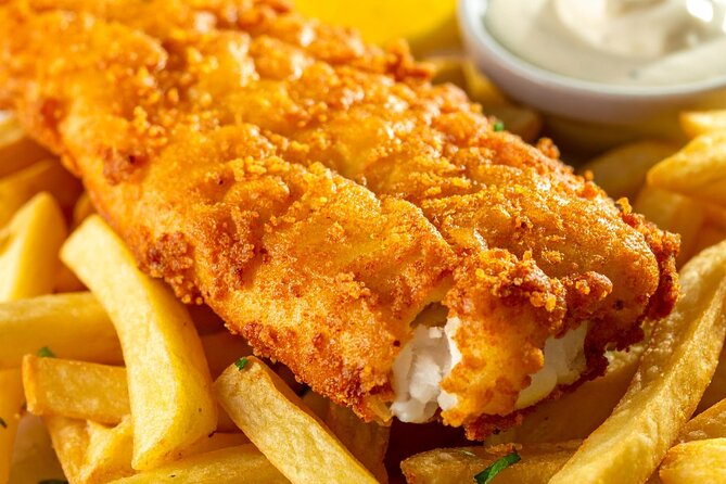 London: London Food Tour of Soho & Covent Garden - Fish and chips, pub specialties, and British comfort food