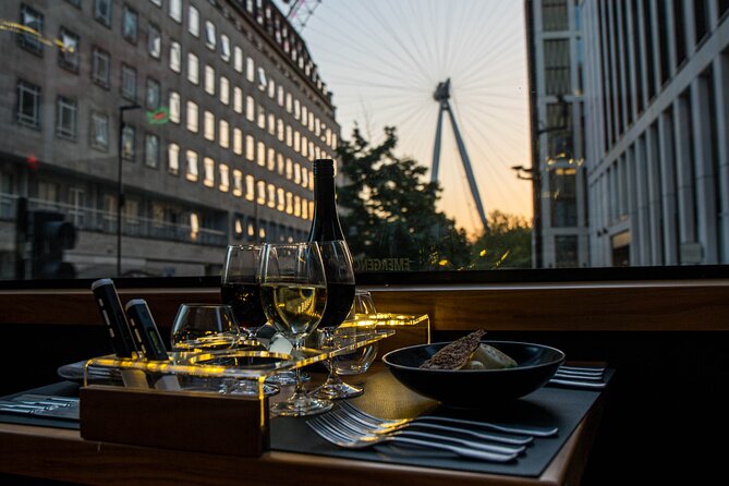 London Luxury Dinner Experience with Panoramic City Views - From Victoria Embankment toward the City