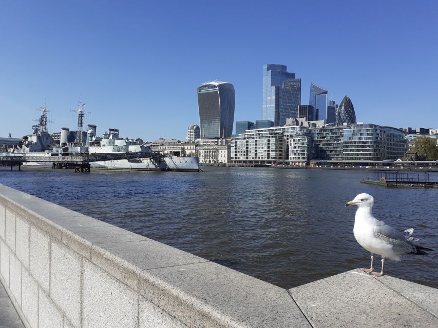 London: Medieval History Walking Tour from The Tower - Borough Market and the old Southwark quarter