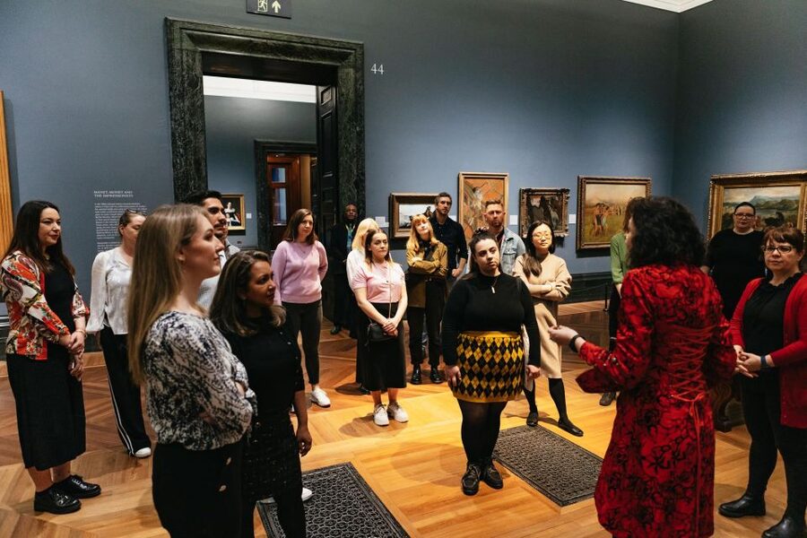 London: National Gallery Guided Tour with Art Expert Guide - A one-hour route through European art