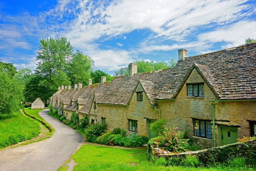 London: Oxford, Stratford, Cotswolds, and Warwick Day Trip - Warwick Castle, the day’s biggest attraction