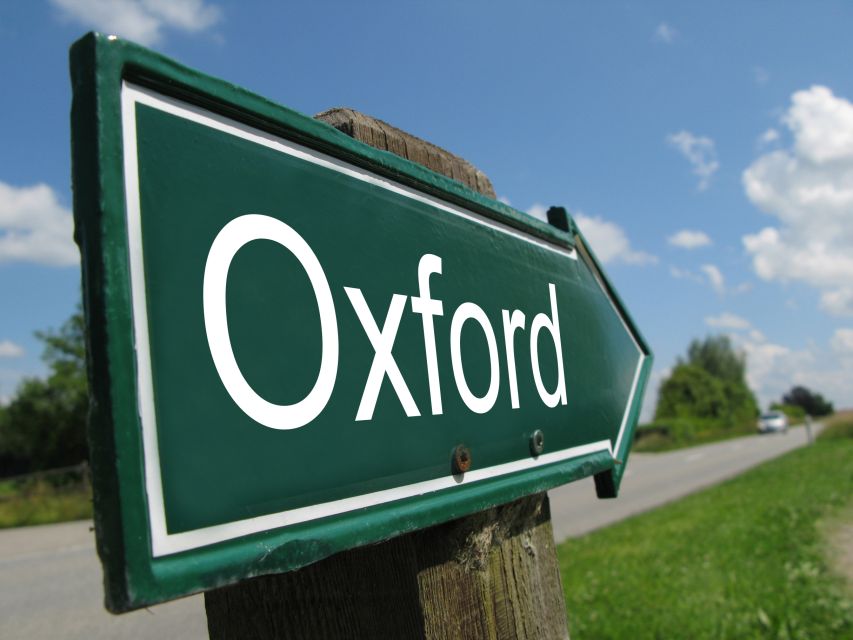 London: Oxford, Stratford, Cotswolds, and Warwick Day Trip - The guide can make or break a long coach day