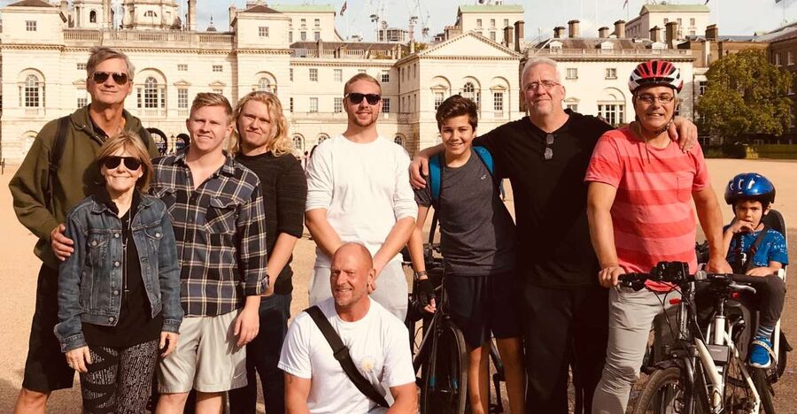 London: Parks and Palaces Guided Morning Bike Tour - Starting at Kensington Garden