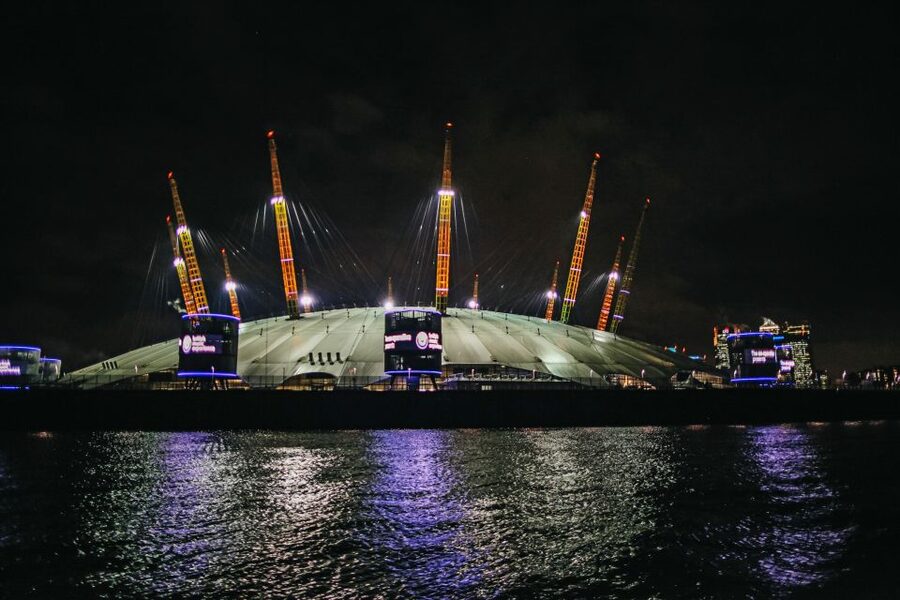 London: River Thames Dinner Cruise - What $94 buys you in London
