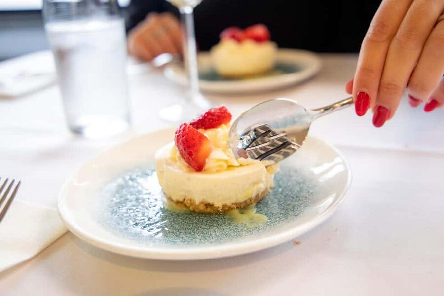 London River Thames Lunch Cruise - Should you book the Thames lunch cruise?