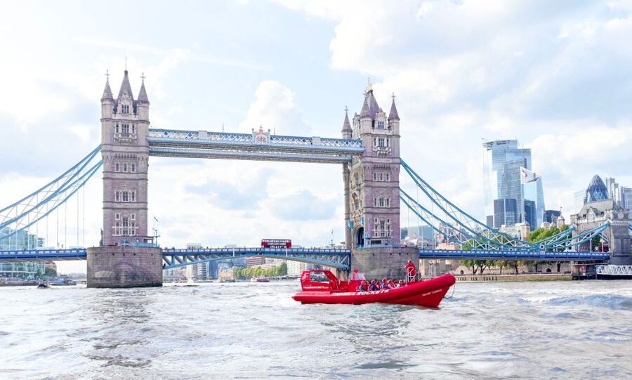 London: River Thames Speed Boat Tour - The London Eye, Parliament, and Cleopatra’s Needle